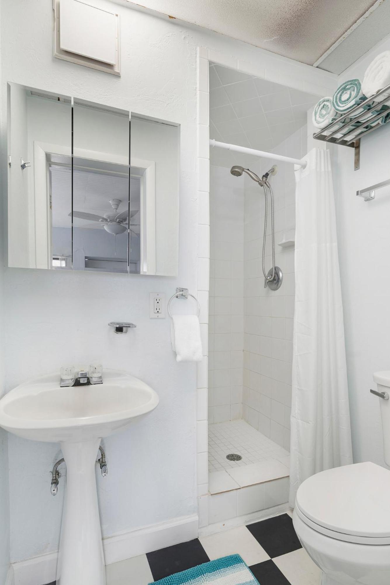 Sabal Palms Inn St. Pete Beach Ngoại thất bức ảnh