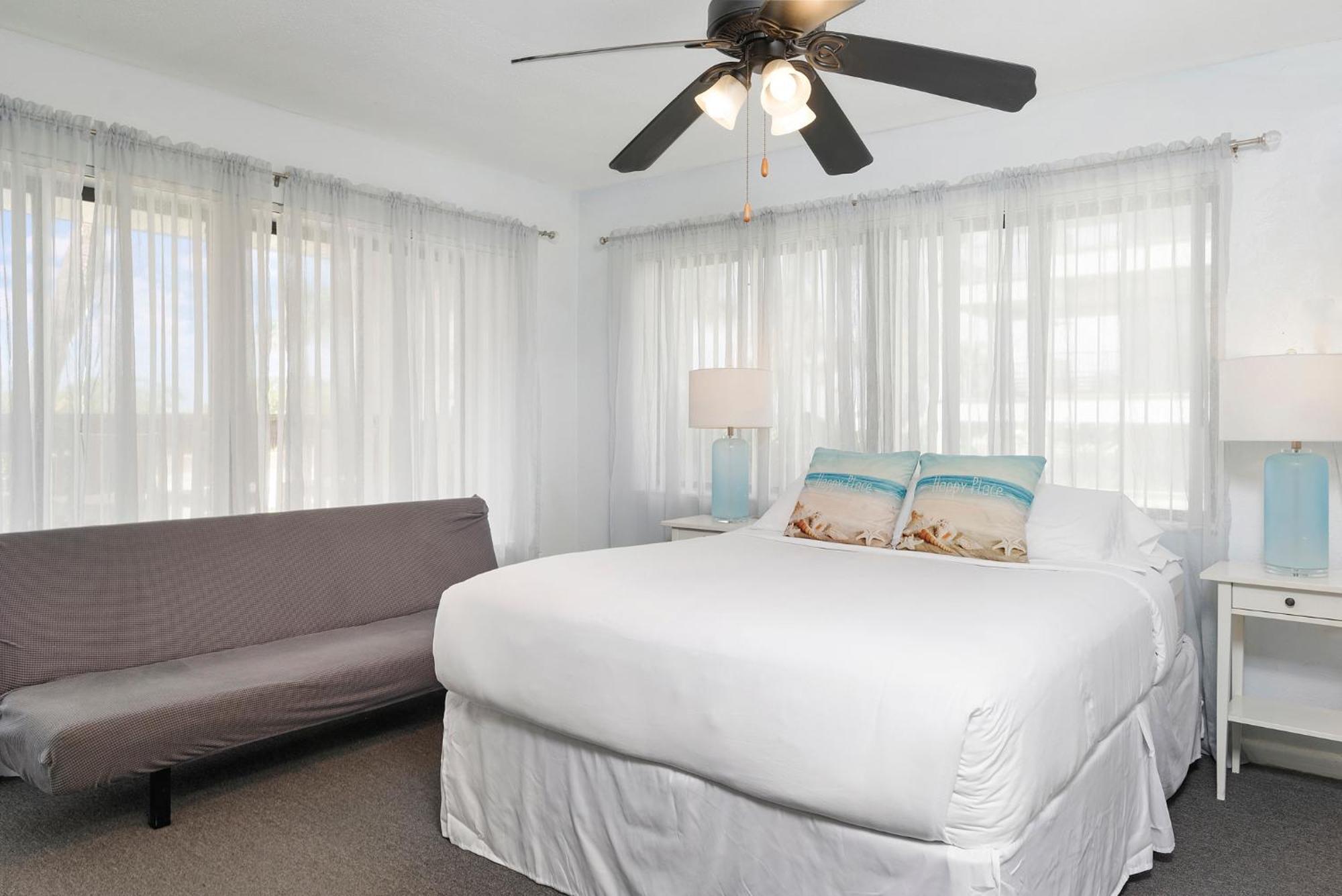 Sabal Palms Inn St. Pete Beach Ngoại thất bức ảnh