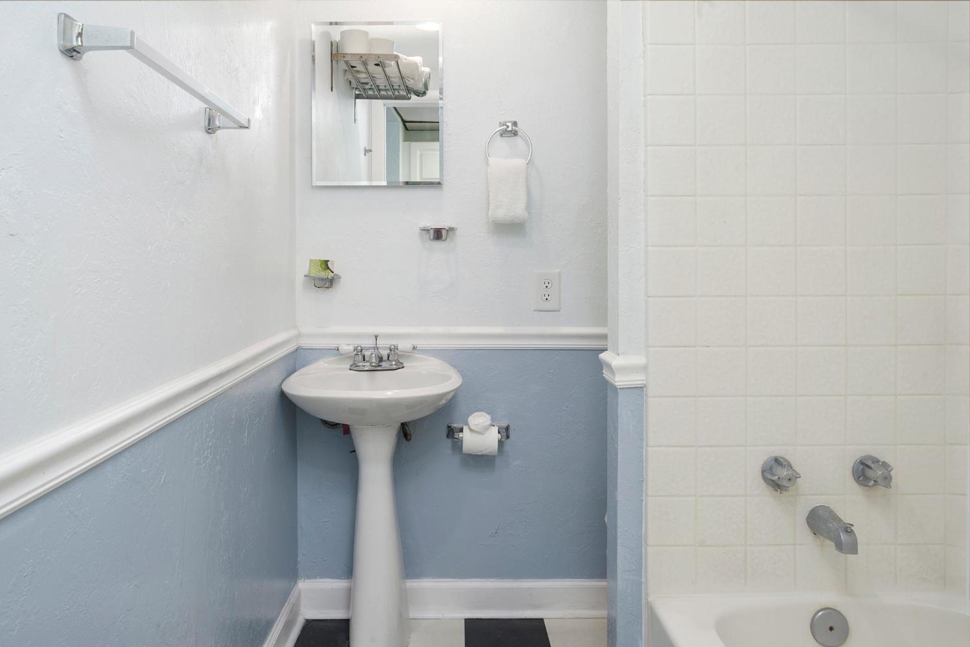 Sabal Palms Inn St. Pete Beach Ngoại thất bức ảnh